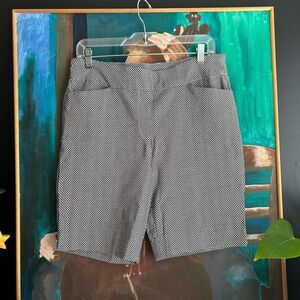 Hilary Radley Monochrome Geometric Bermudas